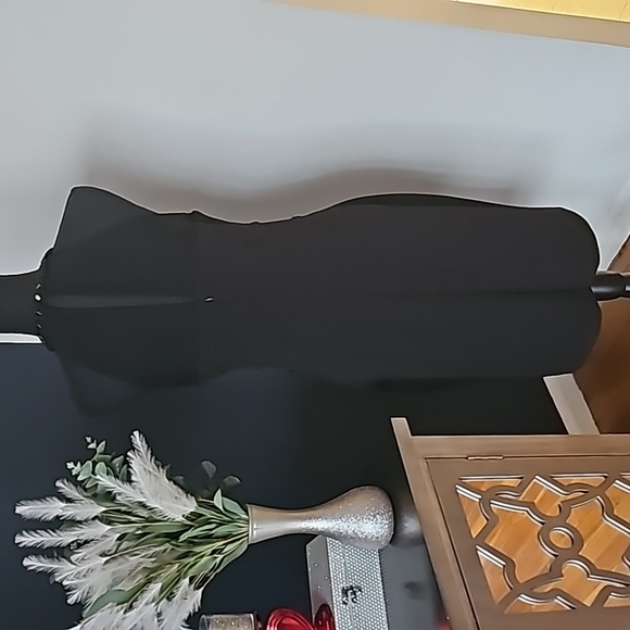 Dress - Picture 5 of 6